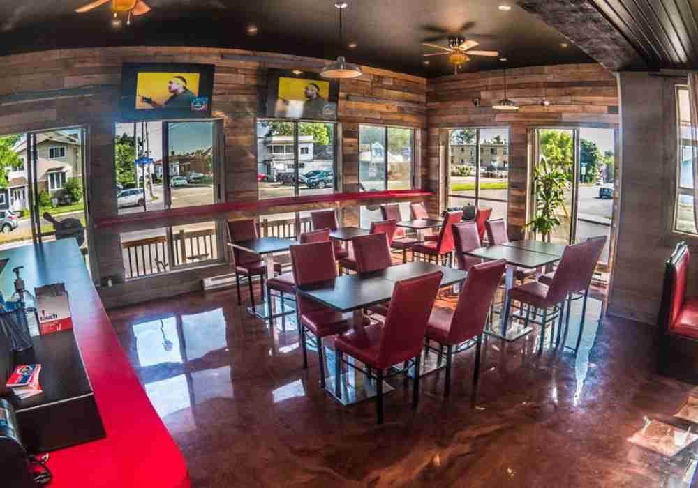 Restaurant haïtien à Pont-Viau : Le fils à Maman Express Fusion