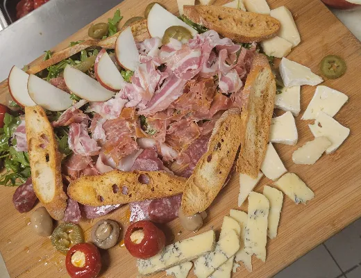 Plaza Bistro Martini Grill Boucherville